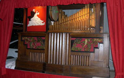 le grand orgue de bal de Grard (Vosges)